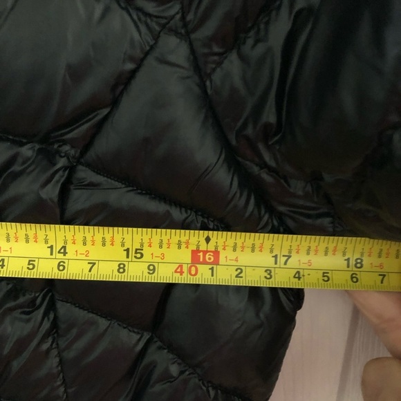 BCBGeneration  Down black lightweight Packable Hooded Zip up Jacket - Picture 4 of 13